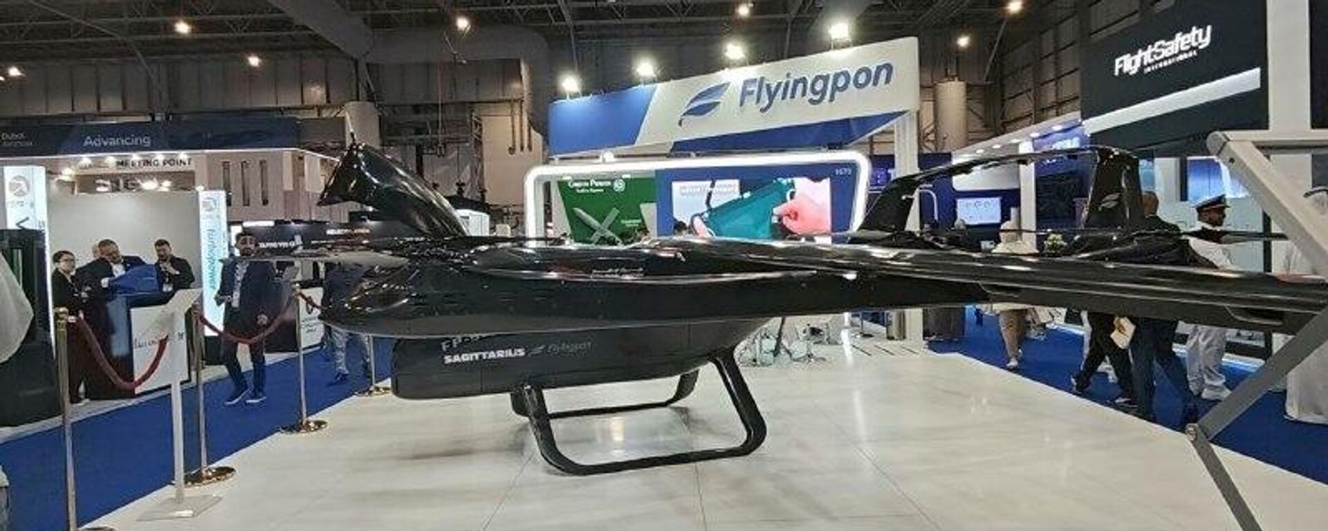 Rússia amplia influência no setor militar com presença inédita no Dubai Airshow - Sputnik Brasil, 1920, 18.11.2025