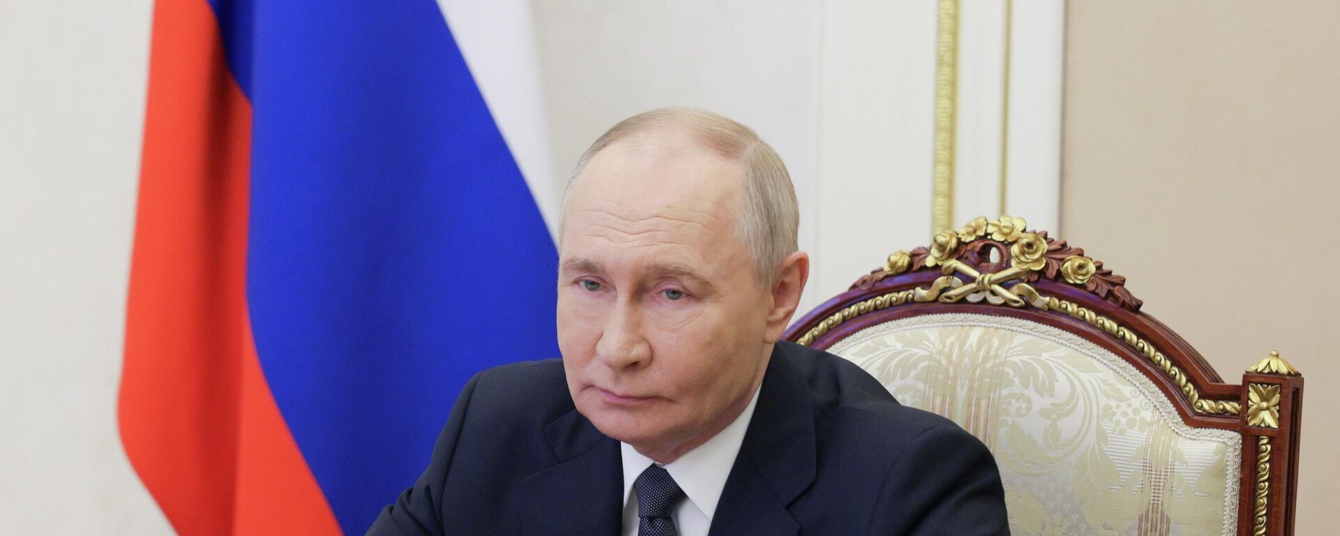 Rússia desenvolve de forma consistente sua frota de quebra-gelos, destaca Vladimir Putin - Sputnik Brasil, 1920, 18.11.2025