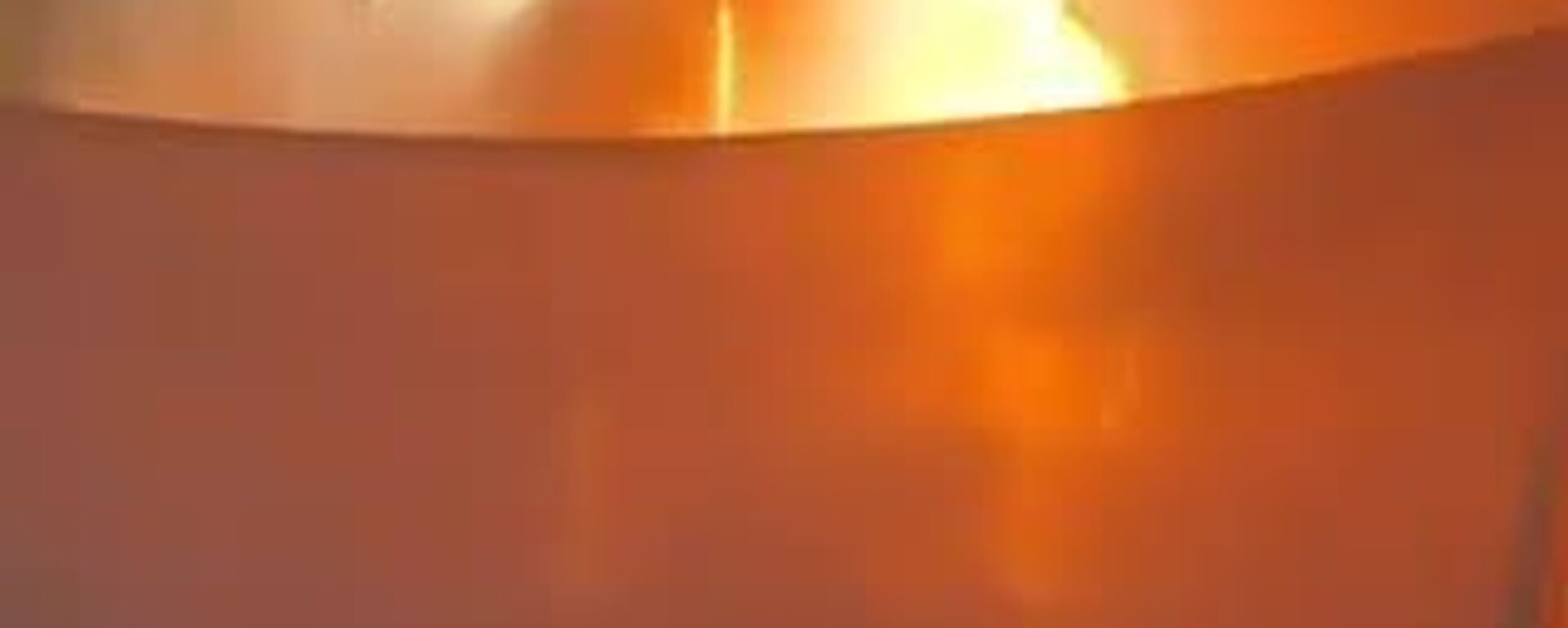 Incêndio atinge pavilhão da COP30 - Sputnik Brasil, 1920, 20.11.2025