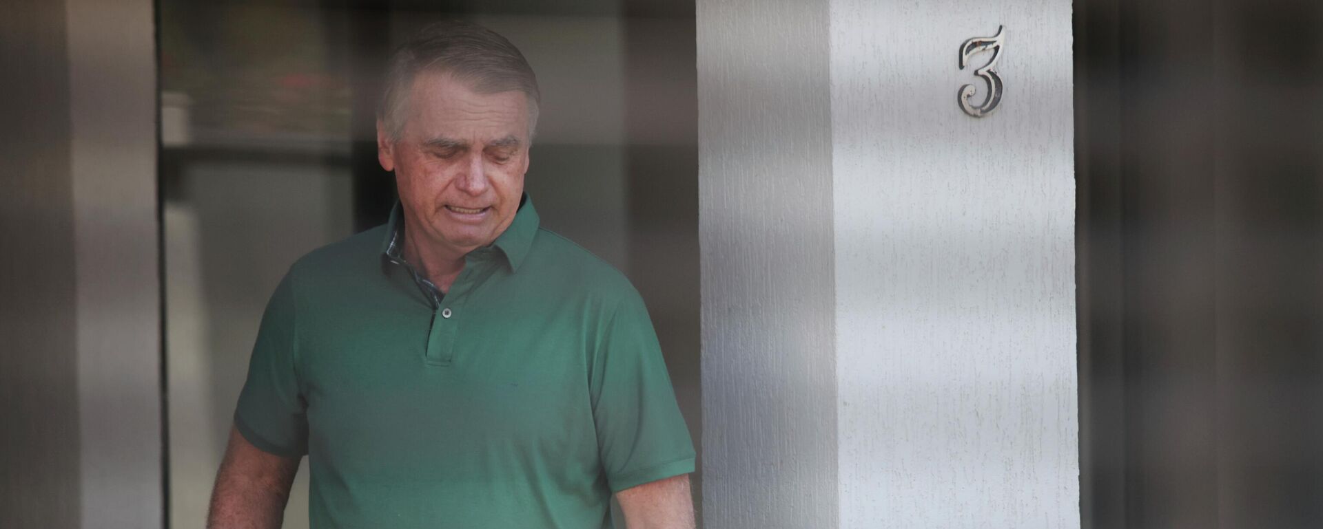 Jair Bolsonaro (PL), ex-presidente do Brasil, cumpre prisão domiciliar em Brasília (DF), em 11 de setembro de 2025 - Sputnik Brasil, 1920, 27.11.2025