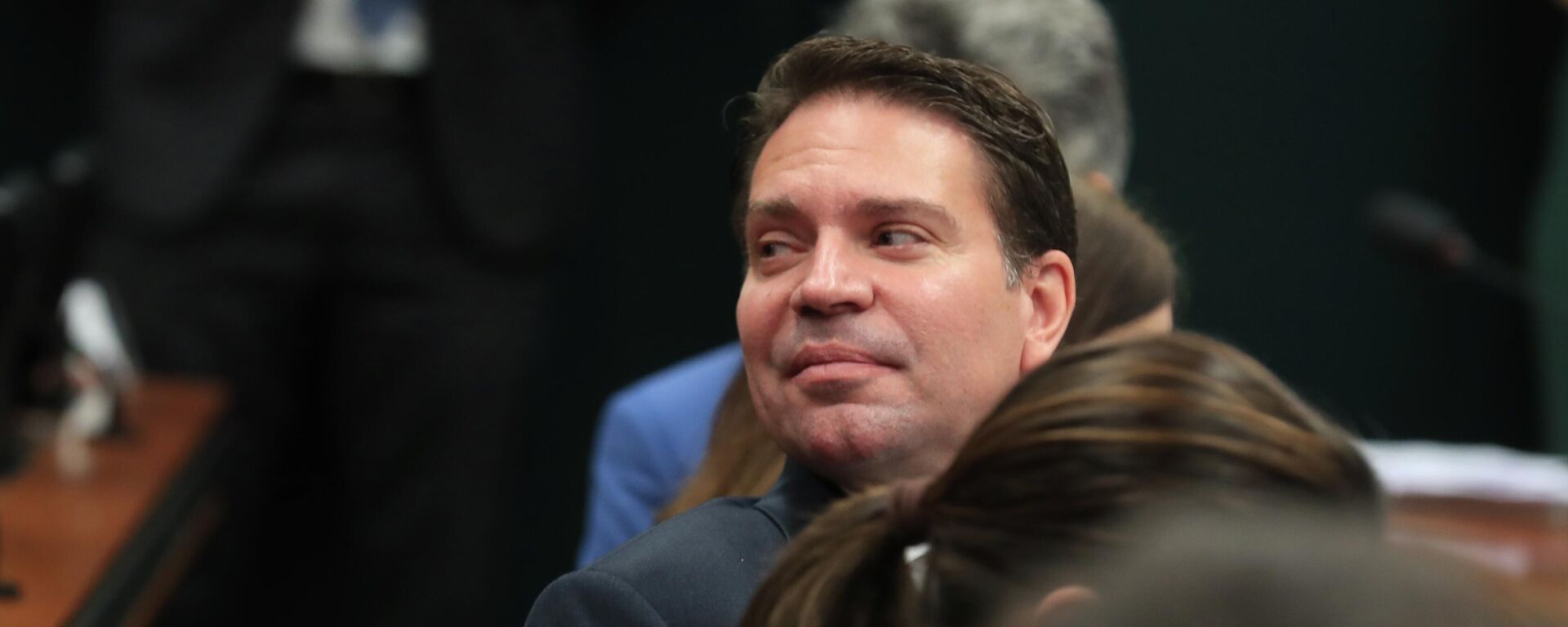 O deputado federal Alexandre Ramagem (PL-RJ) durante reunião da Comissão de Constituição e Justiça e de Cidadania (CCJ), em abril de 2025 - Sputnik Brasil, 1920, 25.11.2025