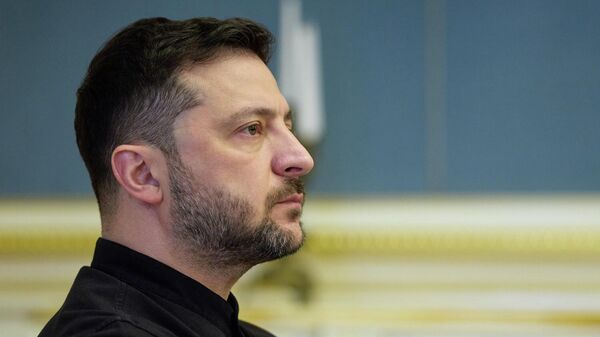 O líder ucraniano Vladimir Zelensky durante coletiva de imprensa, em outubro de 2025 - Sputnik Brasil