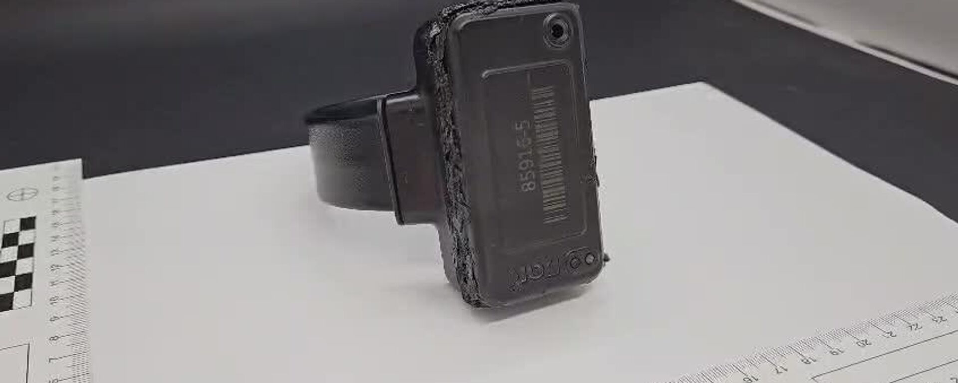 PF mostra tornozeleira de Bolsonaro danificada com solda PF mostra tornozeleira de Bolsonaro danificada com solda - Sputnik Brasil, 1920, 24.11.2025