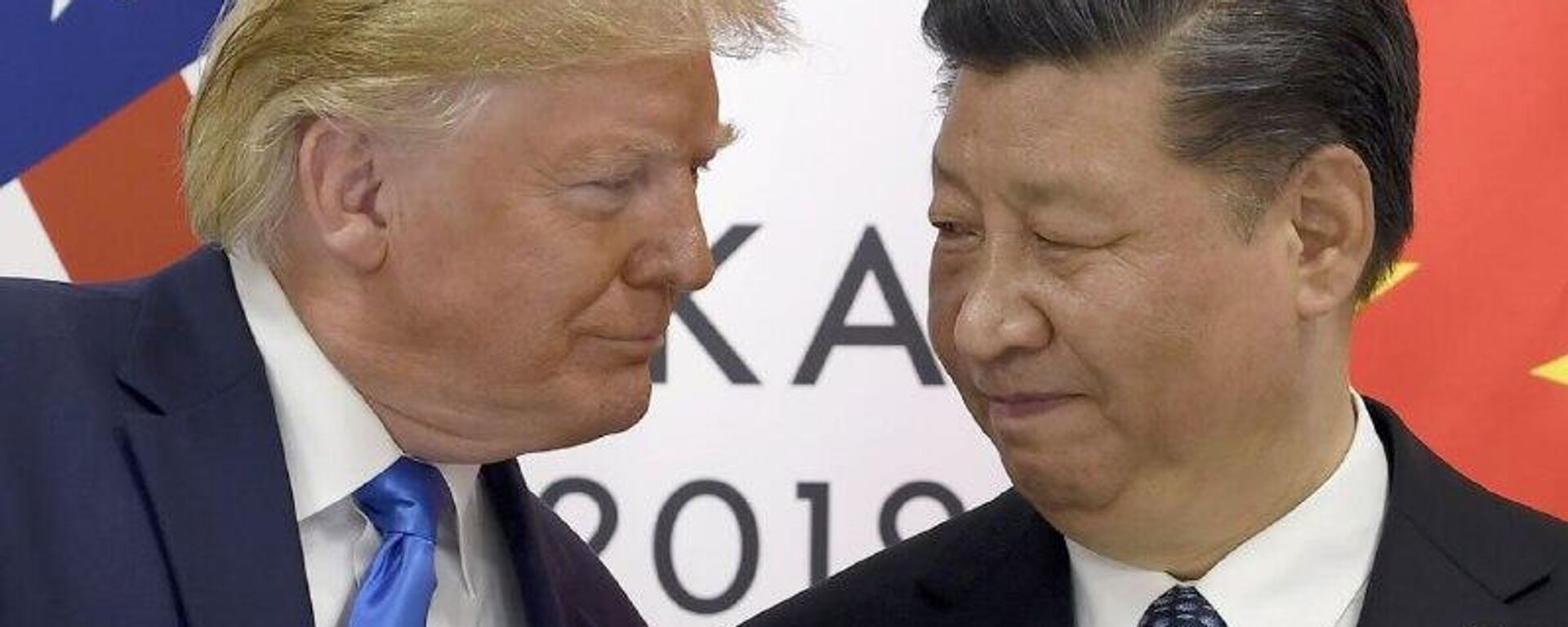 Trump afirma que sua ligação com Xi demonstra que a relação EUA-China é 'extremamente forte' - Sputnik Brasil, 1920, 11.12.2025
