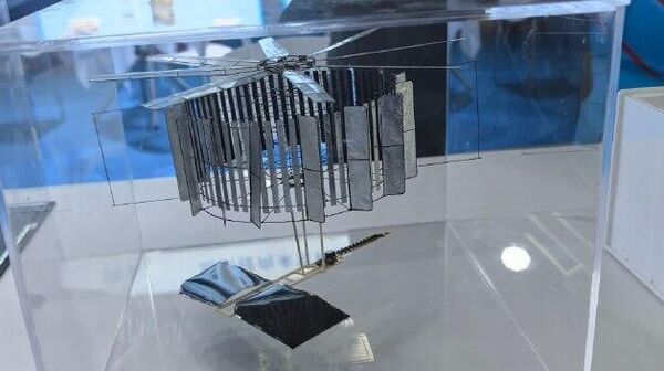 China apresenta drone ultraleve do tamanho da palma da mão - Sputnik Brasil