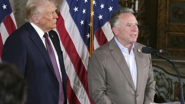 Trump confirma que enviado especial se reúne com Putin na próxima semana - Sputnik Brasil