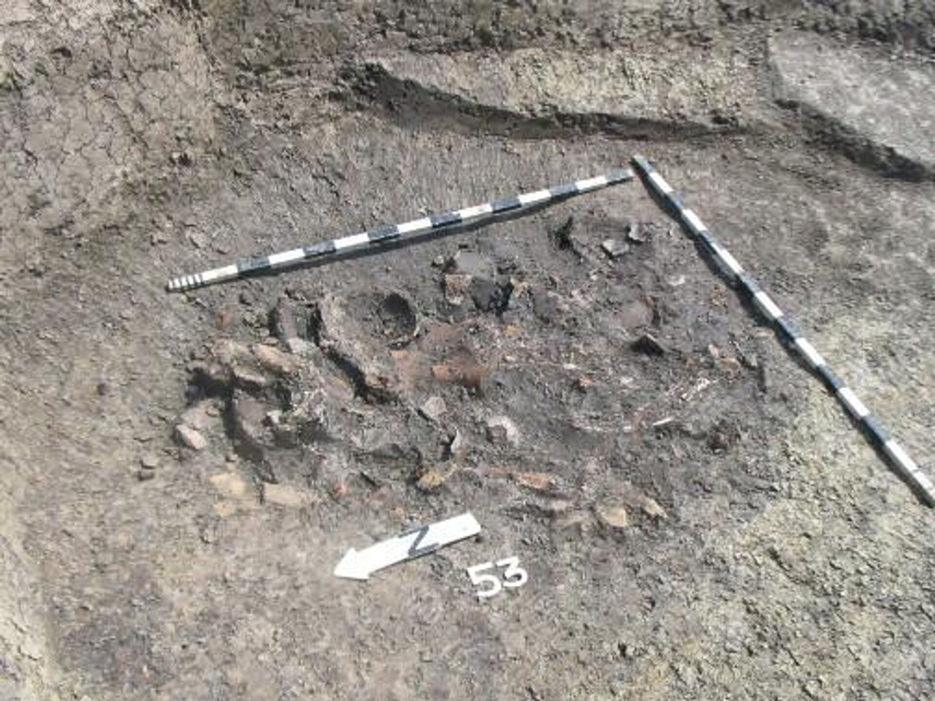 Projeto arqueológico que explora como as comunidades neolíticas lidavam com o aumento do lixo