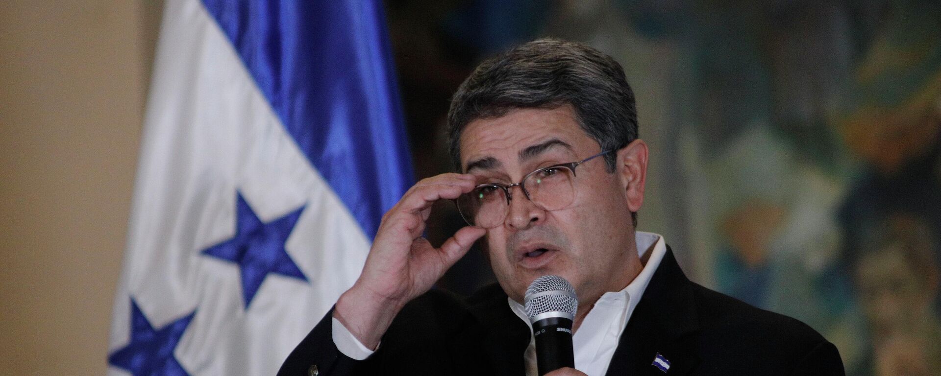 Juan Orlando Hernández, el expresidente hondureño - Sputnik Brasil, 1920, 09.05.2026