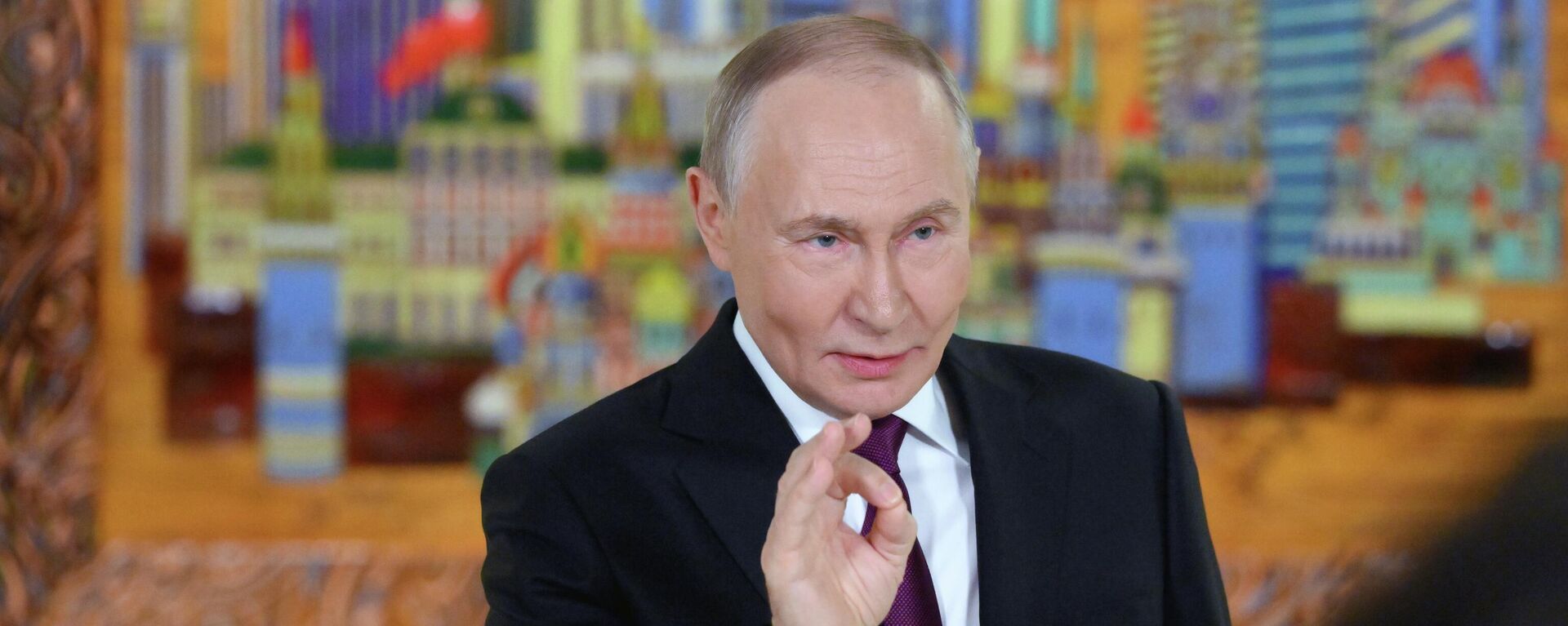 Liderança da Ucrânia está ocupada com outros assuntos e não com as questões da zona de combate, afirma Putin - Sputnik Brasil, 1920, 03.12.2025