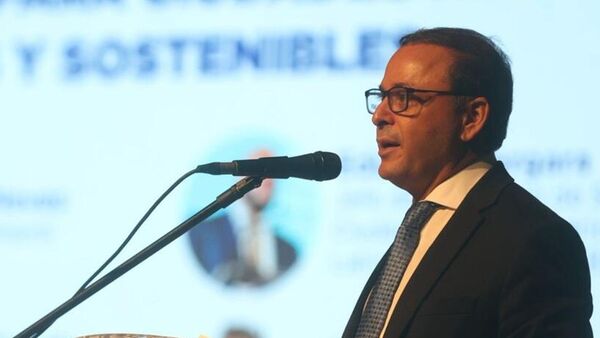 Rodrigo Neves, prefeito de Niterói, durante a 30ª Cúpula do Mercocidades, em Niterói - Sputnik Brasil