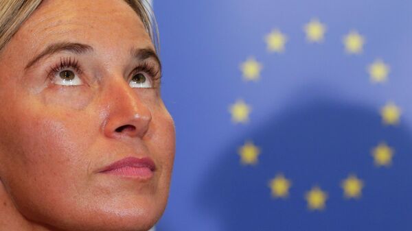 Ex-Alta Representante da União Europeia para os Negócios Estrangeiros, Federica Mogherini foi presa por fraude - Sputnik Brasil
