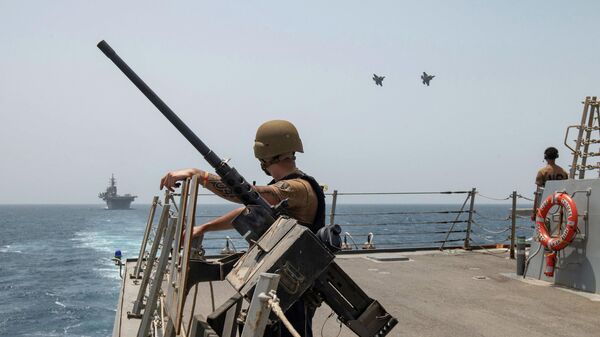 Embarcações norte-americanas, como o USS Thomas Hudner, estão se concentrando no mar do Caribe desde o anúncio da operação militar de Washington na região - Sputnik Brasil