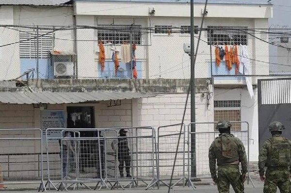 Explosão perto de uma prisão do Equador deixou pelo menos nove mortos, segundo meios de comunicação Explosão perto de uma prisão do Equador deixou pelo menos nove mortos, segundo meios de comunicação - Sputnik Brasil