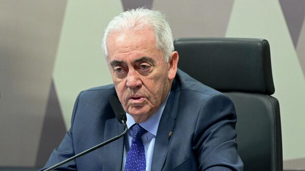 O senador Otto Alencar (PSD-BA), presidente da Comissão de Constituição, Justiça e Cidadania (CCJ), durante reunião no Senado em 9 de dezembro de 2025 - Sputnik Brasil