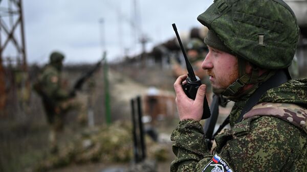 Posto de observação aérea do destacamento Bars-16 na direção de Seversk, em 5 de dezembro de 2025 - Sputnik Brasil
