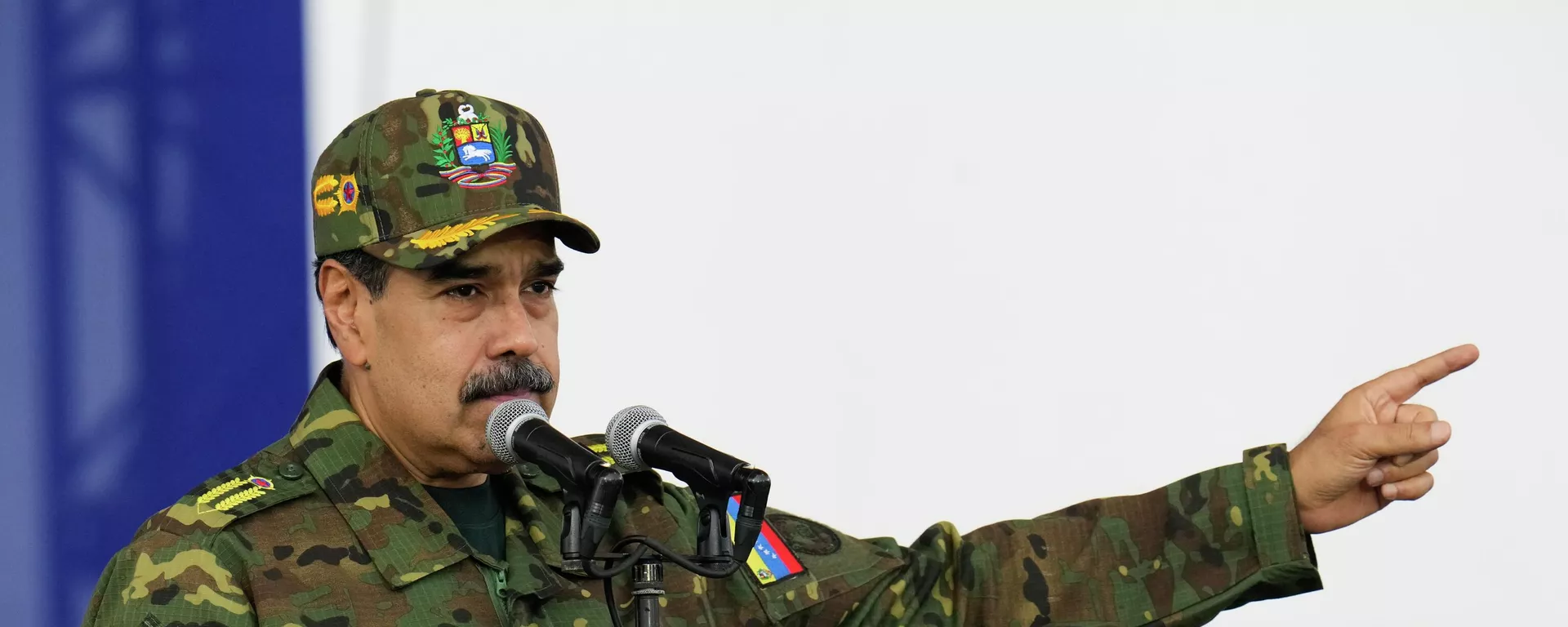 O presidente da Venezuela, Nicolás Maduro, durante discurso em evento do governo, em novembro de 2025 - Sputnik Brasil, 1920, 03.01.2026
