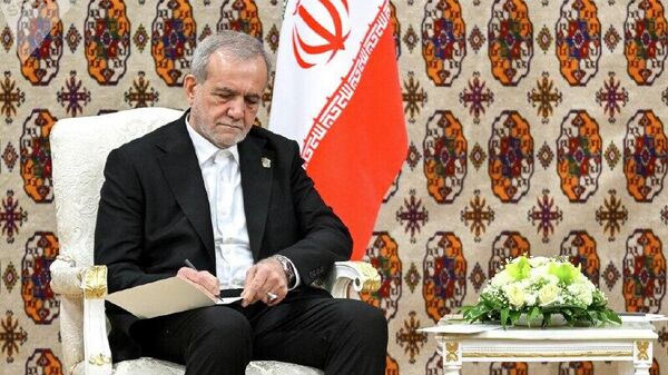 BRICS representa novo modelo de cooperação global justa e equilibrada, reconhece presidente iraniano BRICS representa novo modelo de cooperação global justa e equilibrada, reconhece presidente iraniano - Sputnik Brasil