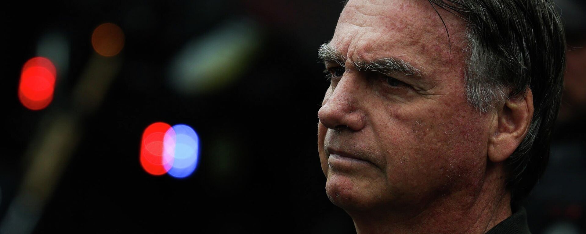 🩺 Defesa de Bolsonaro prepara novo pedido de autorização para cirurgia ao STF - Sputnik Brasil, 1920, 15.12.2025