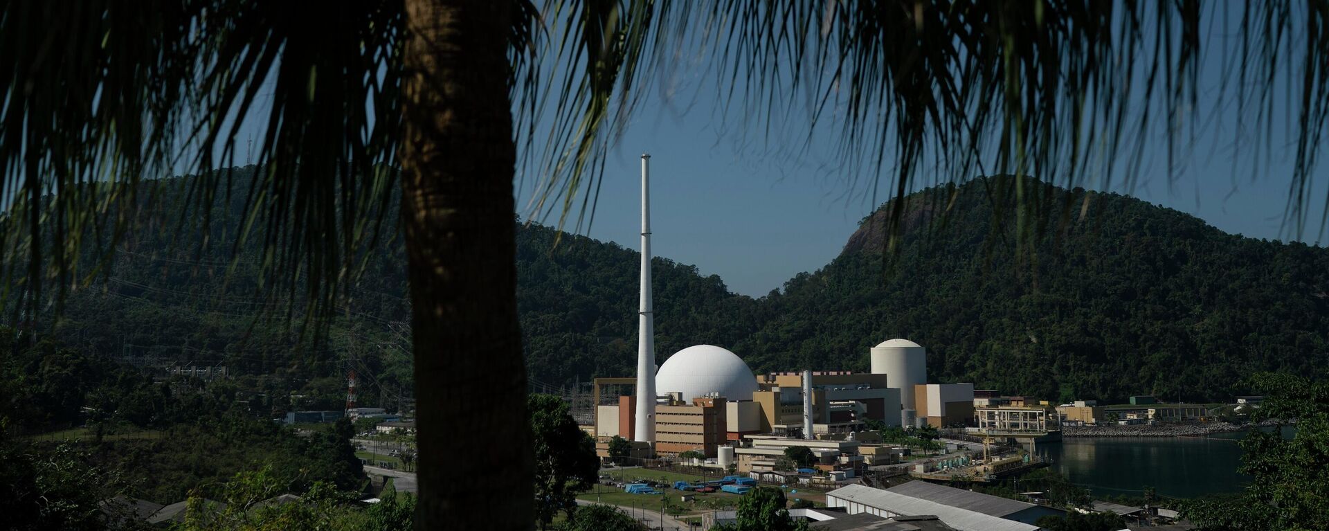 Planta de energia nuclear de Angra dos Reis, no estado do Rio de Janeiro, Brasil - Sputnik Brasil, 1920, 15.12.2025