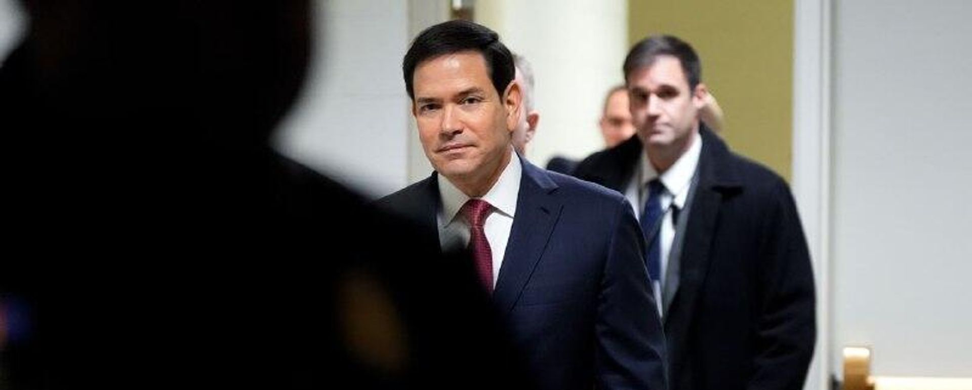 O secretário de Estado norte-americano, Marco Rubio, chega a evento oficial em dezembro de 2025 - Sputnik Brasil, 1920, 16.07.2026