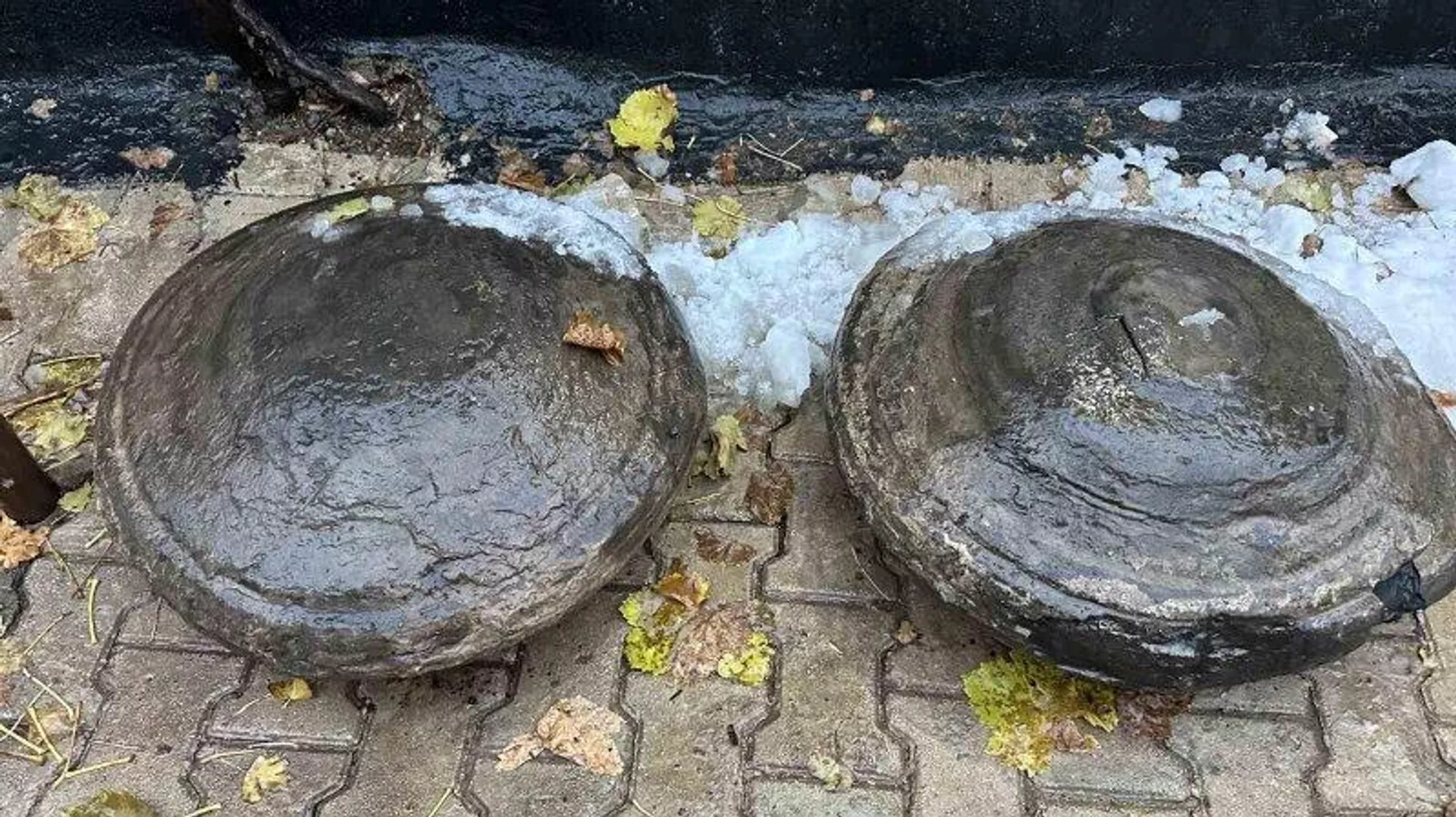 Pedras misrteriosas de 200 quilos encontradas na Turquia, na província de Hakkari - Sputnik Brasil, 1920, 17.12.2025