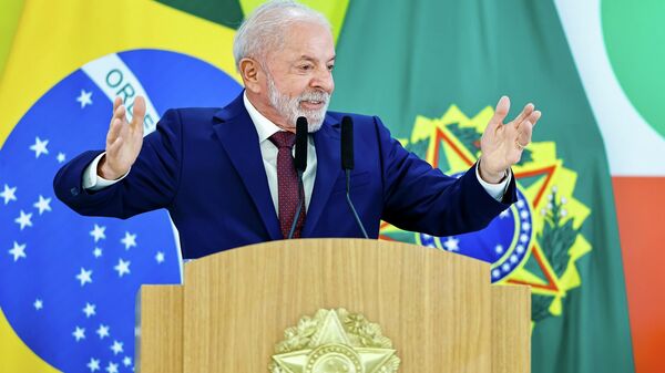 Presidente da República, Luiz Inácio Lula da Silva, durante entrevista coletiva à imprensa. Palácio do Planalto. Brasília (DF) - Sputnik Brasil