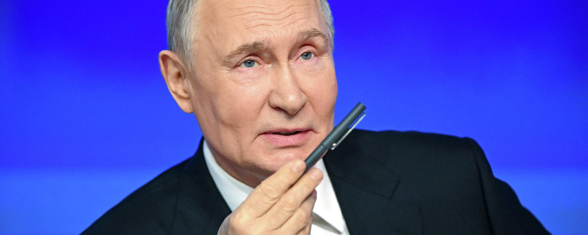 Presidente russo Vladimir Putin durante o programa Resultados do Ano em 19 de dezembro de 2025 - Sputnik Brasil, 1920, 19.12.2025