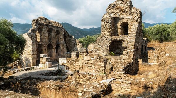Ruínas da biblioteca da antiga cidade de Nysa, na Turquia, na província de Aydin - Sputnik Brasil
