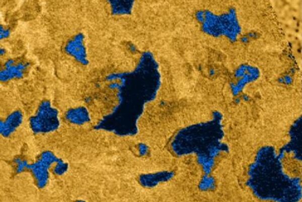 Imagem em mosaico dos lagos polares de metano de Titã, obtida a partir de dados de radar da Cassini - Sputnik Brasil