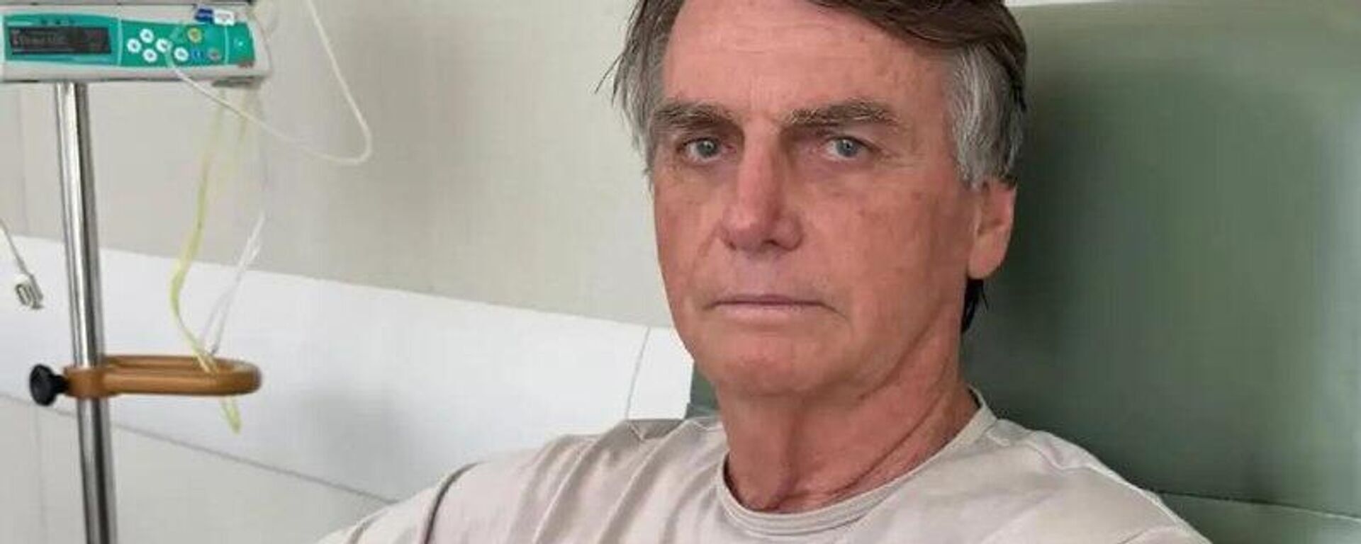 Ex-presidente Jair Bolsonaro realizará cirurgia para hérnia inguinal - Sputnik Brasil, 1920, 24.12.2025