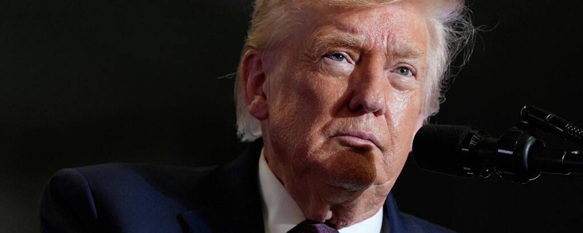 O presidente dos Estados Unidos, Donald Trump, durante aparição pública, em dezembro de 2025 - Sputnik Brasil, 1920, 27.12.2025