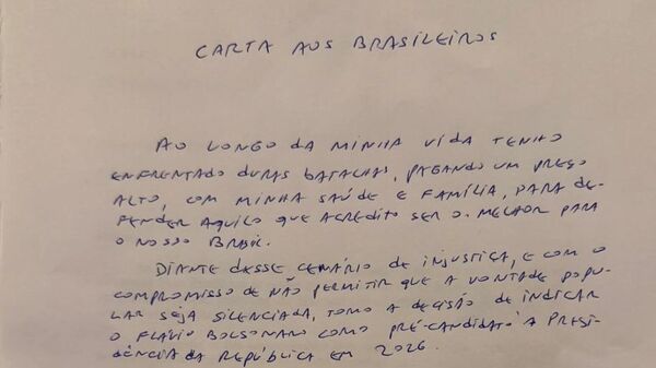 Carta de Jair Bolsonaro ao povo brasileiro em que oficializa a escolha de seu filho, o senador pelo Rio de Janeiro Flávio Bolsonaro, como sua escolha para candidato à presidência em 2026 - Sputnik Brasil