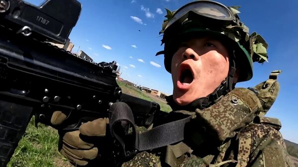 Libertação da região russa de KurskUm militar norte-coreano participa da libertação da região de Kursk invadida pelos ucranianos. - Sputnik Brasil