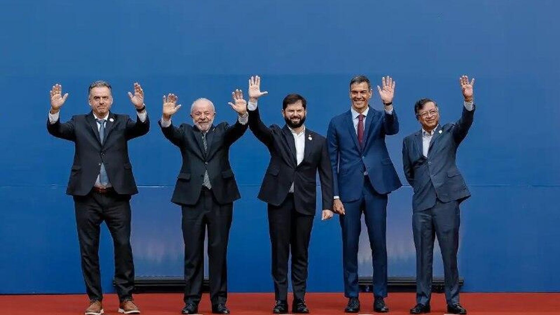 Brasil e mais 5 países acusam EUA de ameaçar paz e segurança da América Latina Brasil e mais 5 países acusam EUA de ameaçar paz e segurança da América Latina - Sputnik Brasil, 1920, 04.01.2026