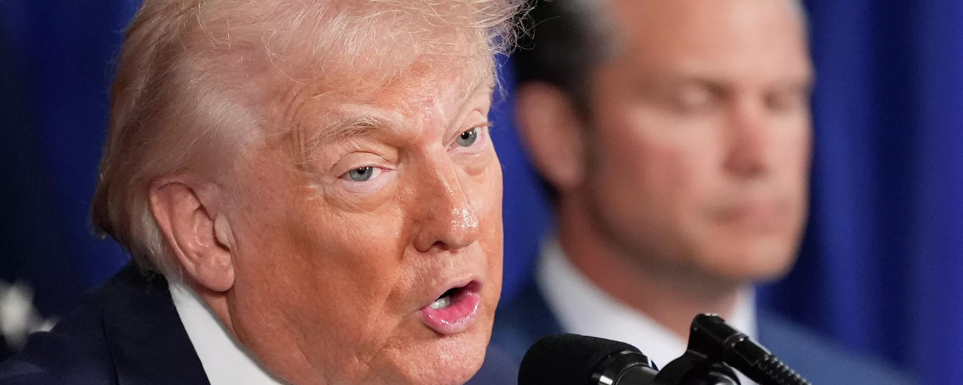 O presidente dos Estados Unidos, Donald Trump, durante coletiva de imprensa, em janeiro de 2026 - Sputnik Brasil, 1920, 04.01.2026