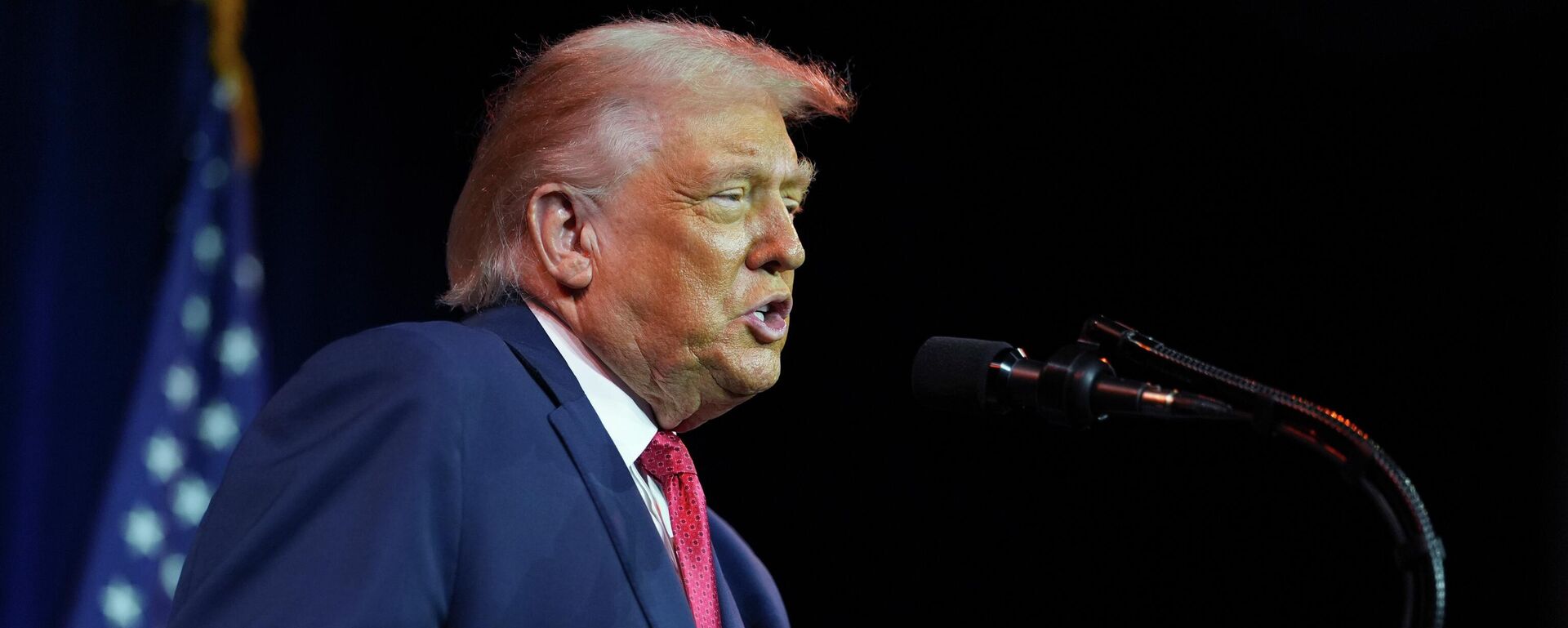 O presidente dos Estados Unidos, Donald Trump, durante evento republicano na Câmara norte-americana, em janeiro de 2026 - Sputnik Brasil, 1920, 20.06.2026