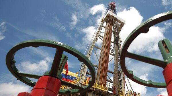 Instalações da empresa estatal de petróleo e gás da Venezuela, a PDVSA - Sputnik Brasil