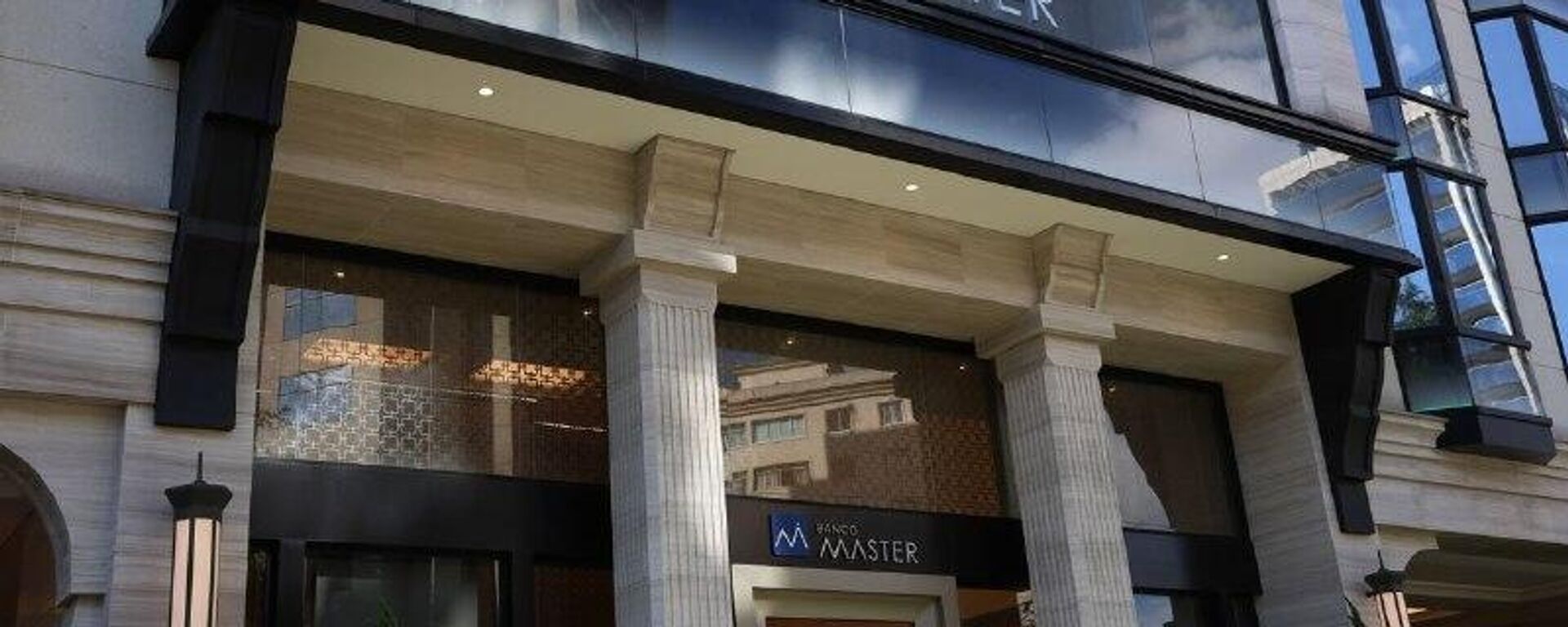 Justiça dos EUA reconhece liquidação do Banco Master e bloqueia ativos no país - Sputnik Brasil, 1920, 19.01.2026