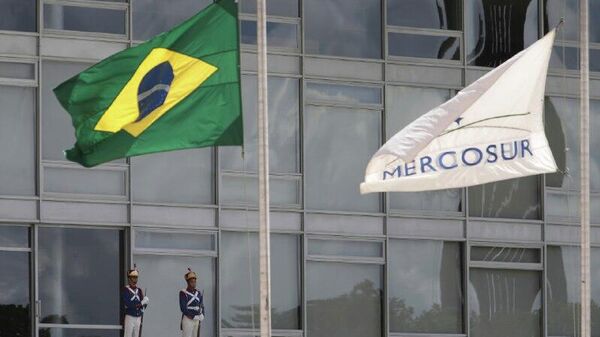 Novos acordos de livre comércio ampliam o alcance do Brasil no mercado global - Sputnik Brasil