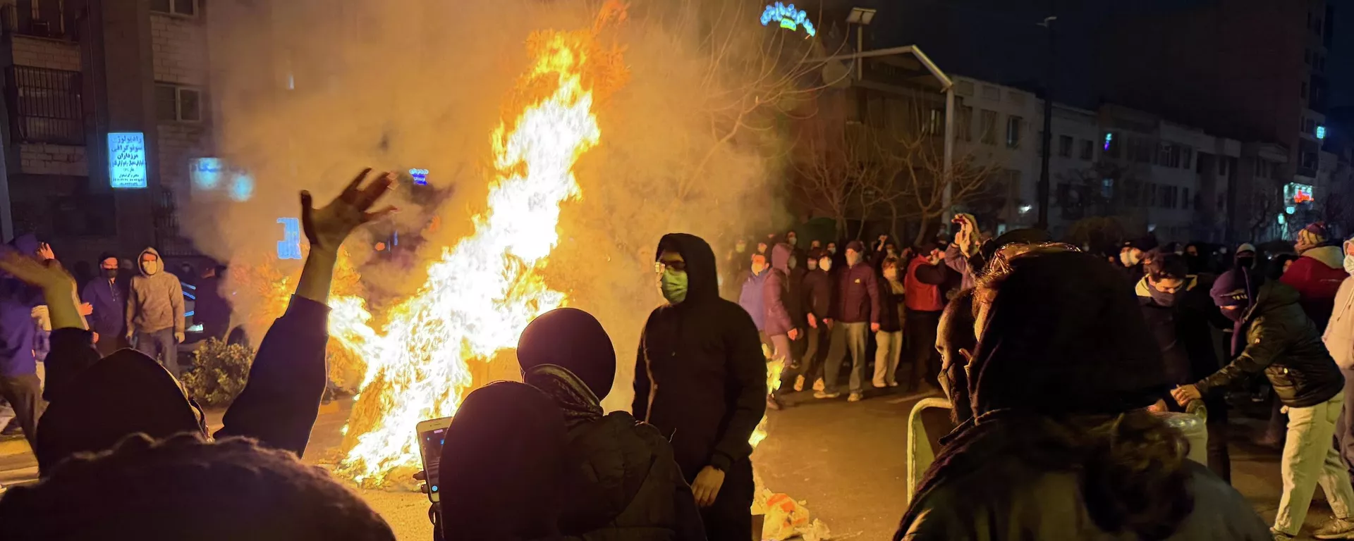 Iranianos participam de protesto antigovernamental em Teerã, Irã - Sputnik Brasil, 1920, 02.03.2026