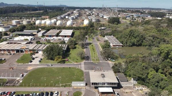 Refinaria Alberto Pasqualini (Refap), em Canoas (RS) - Sputnik Brasil