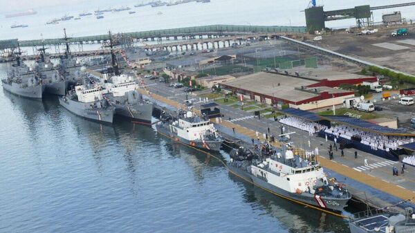 Porto de Callao, a principal base naval do Peru - Sputnik Brasil