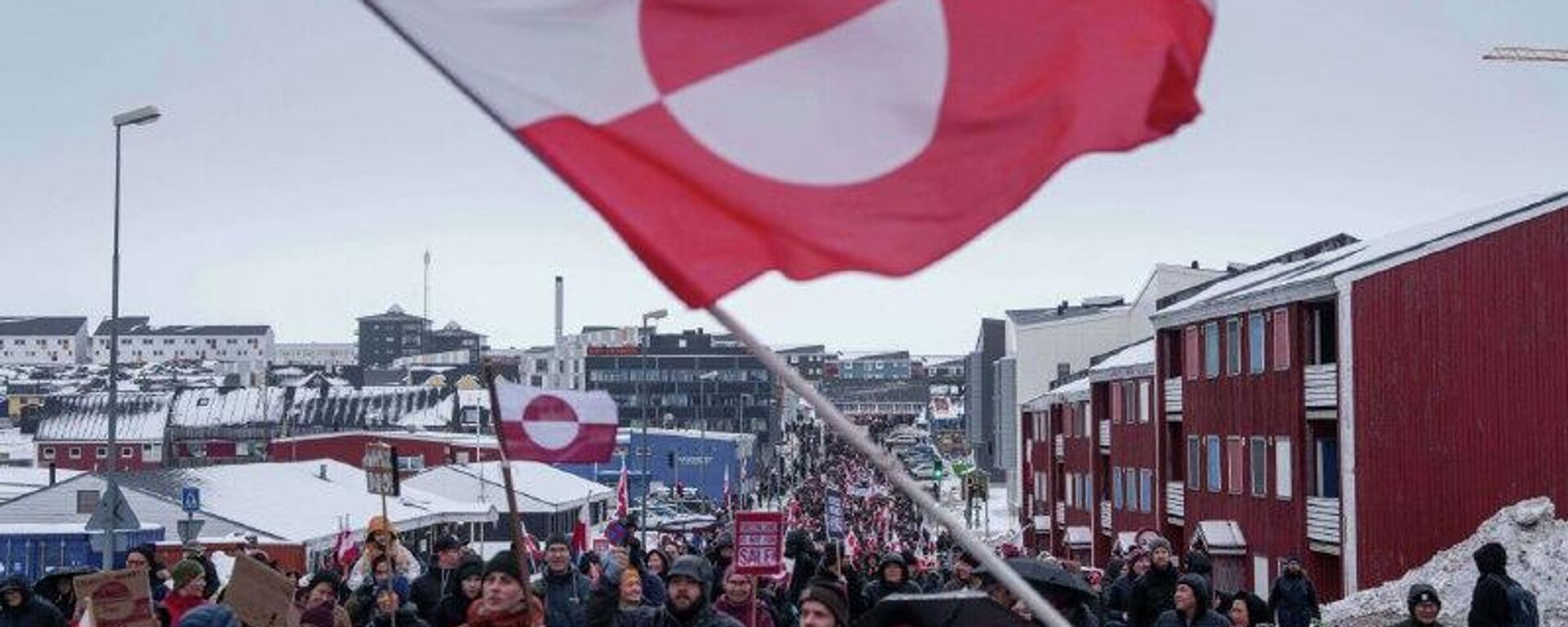 🪃 'Padrões duplos voltam à Europa como um bumerangue', diz deputado russo - Sputnik Brasil, 1920, 18.01.2026