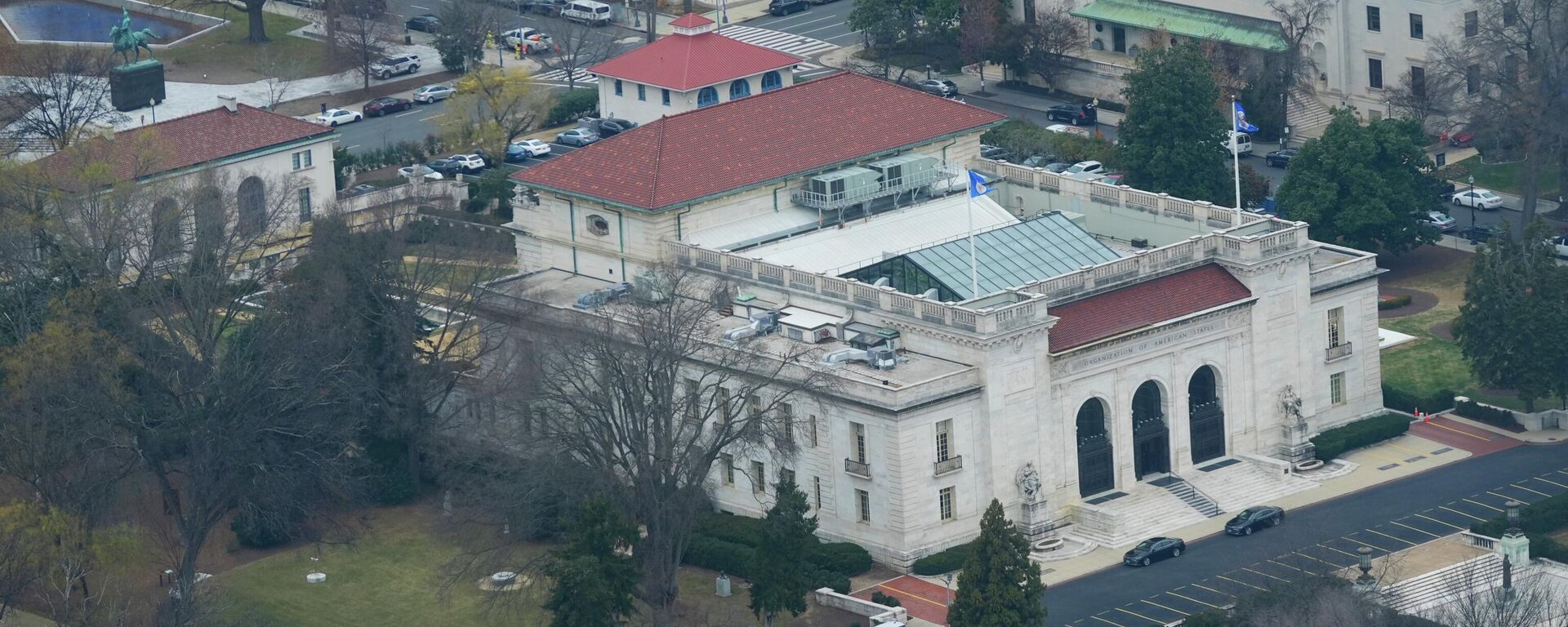 A sede da Organização dos Estados Americanos (OEA) é vista a partir do Monumento de Washington, em Washington. - Sputnik Brasil, 1920, 20.01.2026