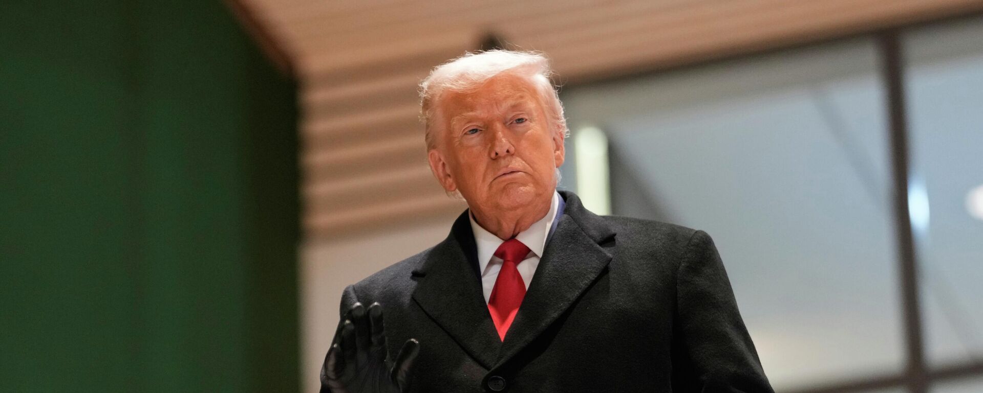 O presidente dos Estados Unidos, Donald Trump, após reunião do Fórum Econômico Mundial, em janeiro de 2026 - Sputnik Brasil, 1920, 21.01.2026