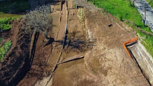Escavações arqueológicas nos subúrbios orientais de Roma, em Acacia Park 2 - Sputnik Brasil