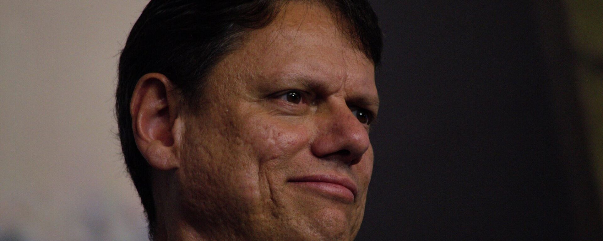 O governador de São Paulo, Tarcísio de Freitas, durante evento oficial, em janeiro de 2026 - Sputnik Brasil, 1920, 24.01.2026