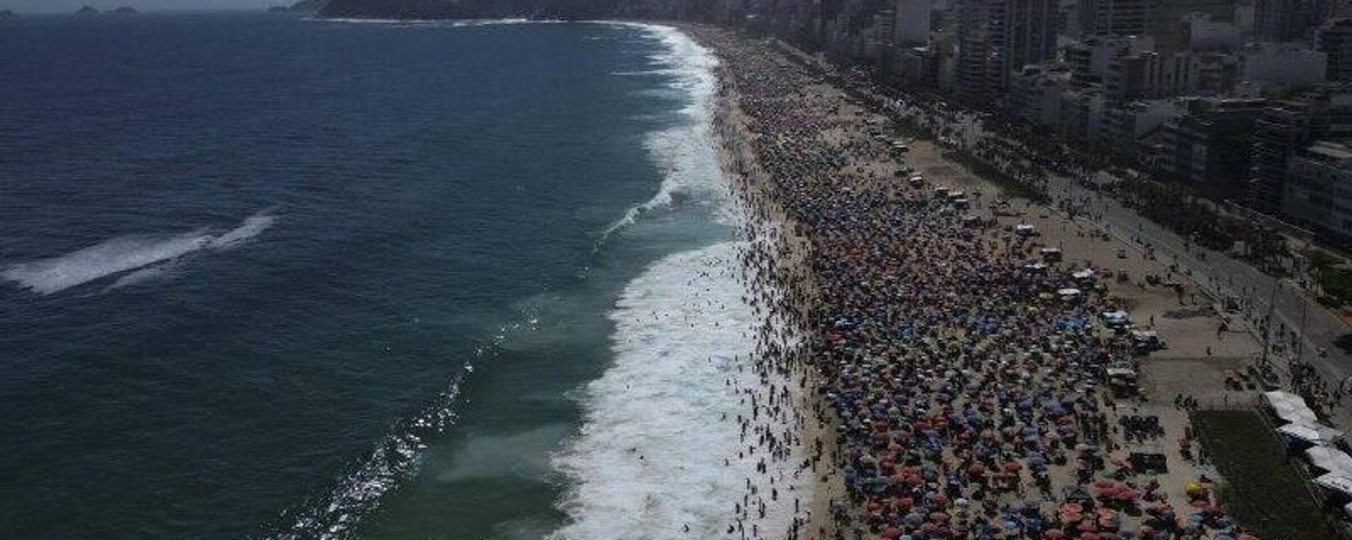 Buscas por voos para o Brasil disparam após anúncio de isenção de visto para turistas chineses - Sputnik Brasil, 1920, 25.01.2026