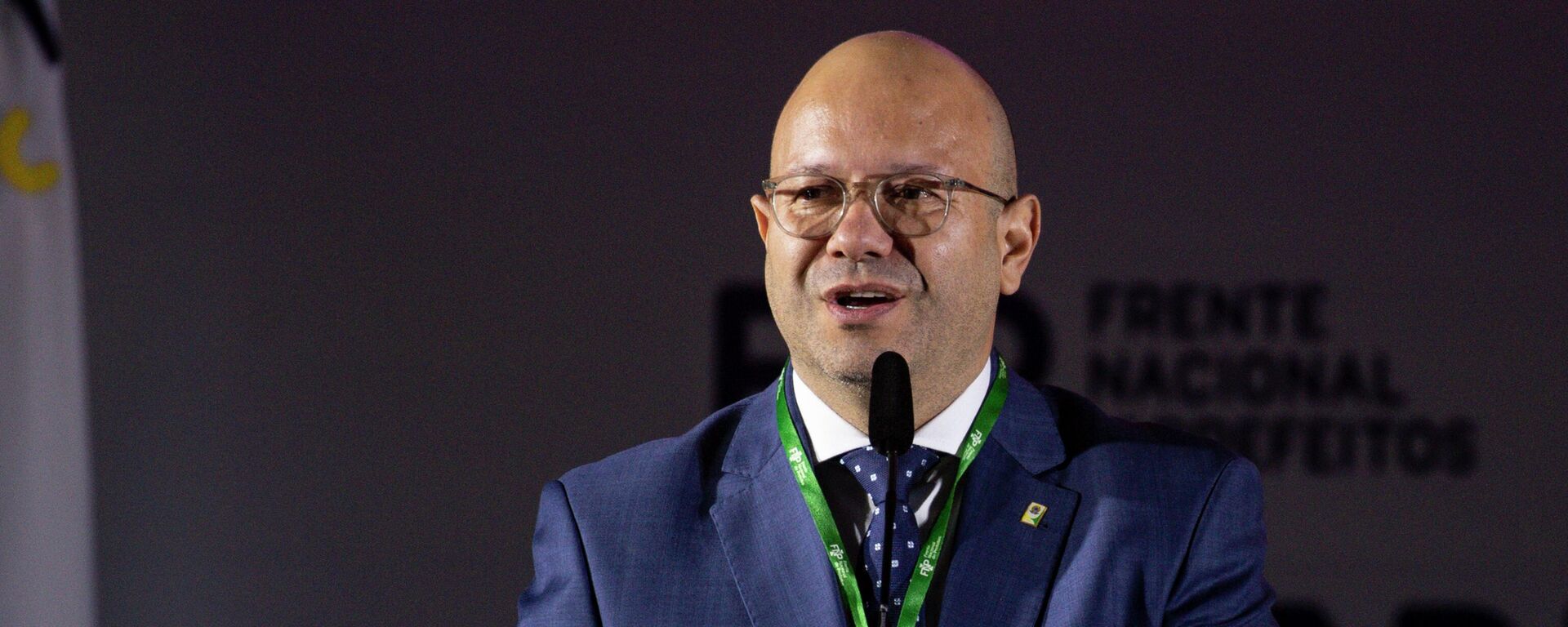 Então secretário executivo da Secretaria de Relações Institucionais, Olavo Noleto, durante a encontro da Frente Nacional de Prefeitos em Brasília. 13 de março de 2023 Então secretário executivo da Secretaria de Relações Institucionais, Olavo Noleto, durante a encontro da Frente Nacional de Prefeitos em Brasília. 13 de março de 2023 - Sputnik Brasil, 1920, 26.01.2026