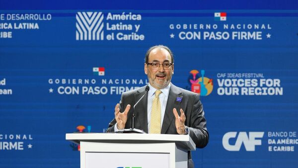 Sergio Díaz-Granados, presidente-executivo do Banco de Desenvolvimento da América Latina e Caribe (CAF) - Sputnik Brasil